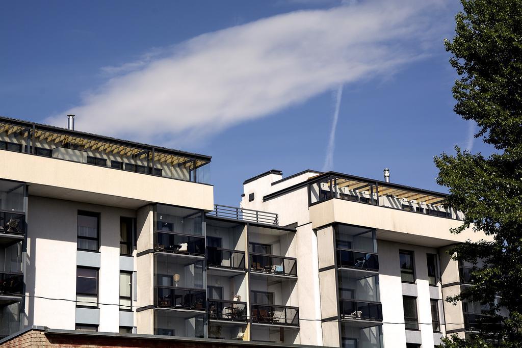 Pärnu Karusselli Beach Apartment Bagian luar foto